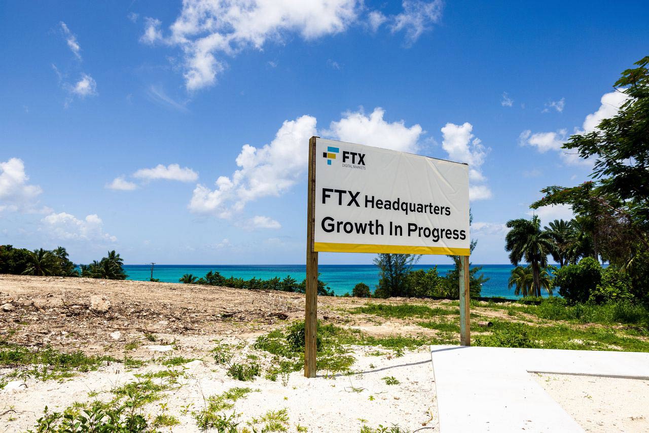 FTX崩壊がバハマ直撃 仮想通貨企業誘致のツケ