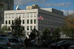 米国務省、在ウクライナの米外交官家族に国外退避指示