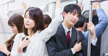 電車で「大騒ぎする若者3人組」に我慢の限界!一発でダマらせた中年男性の「静かな一言」とは?