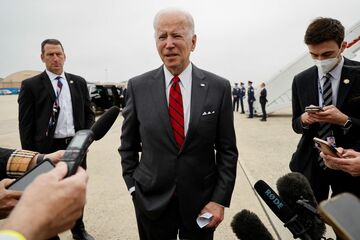 妊娠中絶の合憲性、米政治論争の中央舞台に