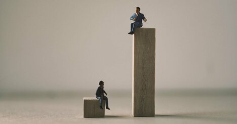 35歳を境に「社会で頭角をあらわす人」「落ちぶれる人」に分かれる、たった1つの差とは？