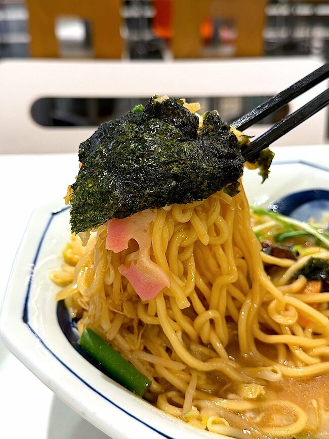 「リンガーハットで一番好きかも」秋冬限定の“夢のようなメニュー”何度も食べたくなる美味しさ！「食べると元気になる」「牡蠣が大粒で嬉しい」