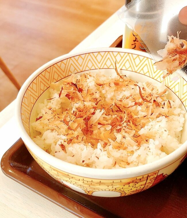 「価格バグってる」「頭が上がりません」すき家の“420円モーニング”コスパよすぎて毎朝でも食べたい！「この世から失くしちゃダメ」