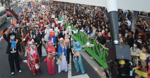 日本人の秋祭り好きにはまったハロウィン バレンタイン越え市場の次はどうなる