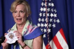 トランプ氏、コロナ対策調整官を批判　感染警戒呼び掛けで
