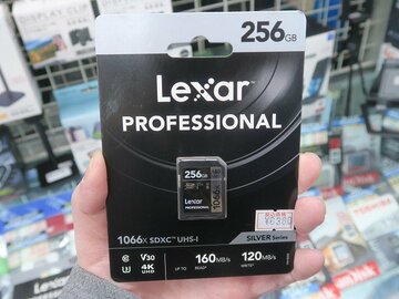 最大転送160MB/秒！ お手頃価格で高速なLexarのSDXCカード