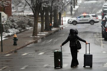米ブラウン大学で銃撃、容疑者拘束 2人死亡・9人負傷