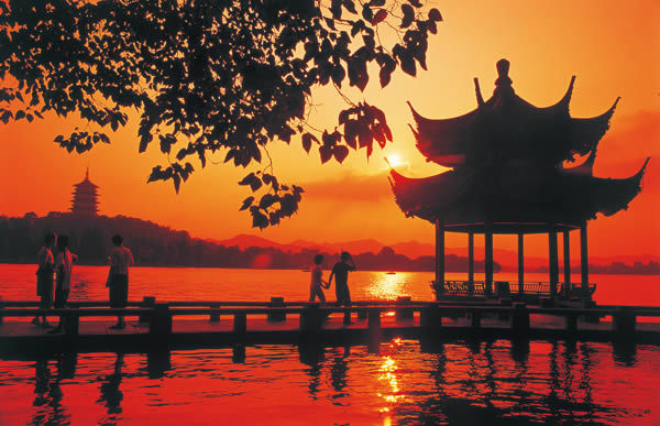 【中国】西湖<br />新たな世界遺産は風情漂う癒しの湖