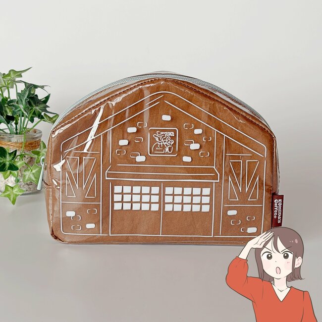 見つけた瞬間、迷わず購入！コメダ珈琲の“お店みたいなポーチ”かわいすぎて年中持ち歩きたい！「一目惚れで買った」「内側が店内柄」