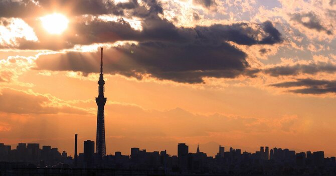 スカイツリーと夕暮れ