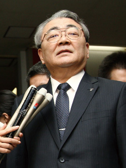 東京電力、「債務の株式化」を検討<br />再建に向けた“神経戦”は大詰め