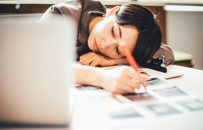 副業解禁ムードのなか、あえて問い直すリスクと「本業でやれること」