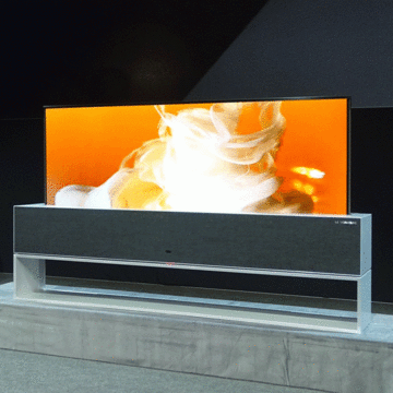 巻き取り式TVも登場、LGがスマートテレビ新製品など発表