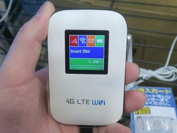 SIMフリーのモバイルルーターが3980円で大量販売中