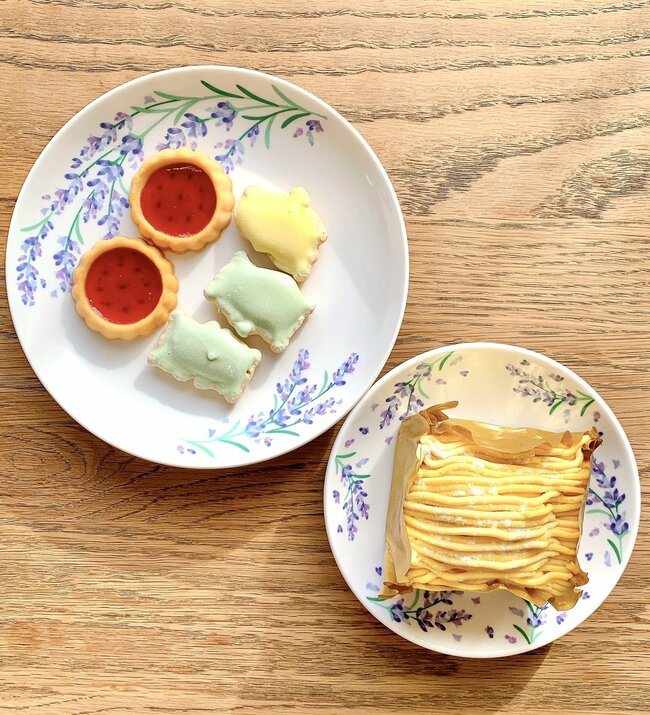 まとめ買いして大正解でした！セリアで見つけた「レトロかわいい食器」おばあちゃん家みたいで癒される！《購入レビュー》