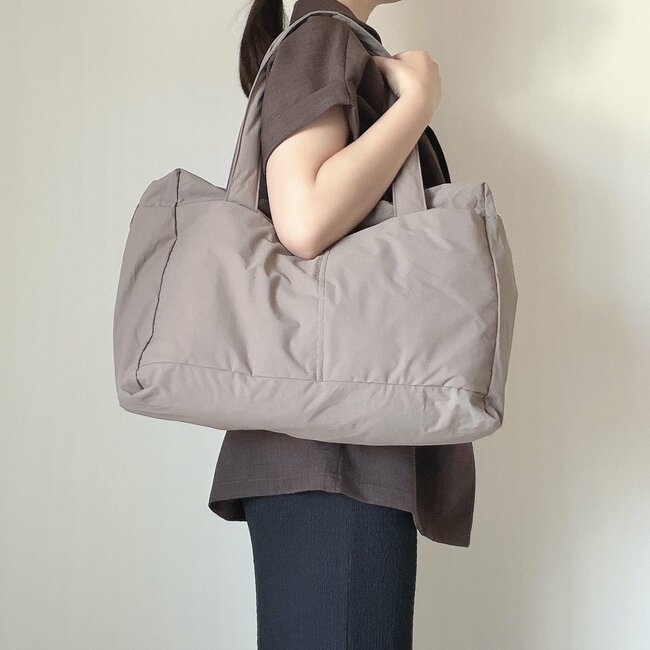 「とても軽く大容量」無印良品の“たためるボストンバッグ”2泊3日の荷物がまるっと入った！「たためてかさばらない」「メインバッグになりました」【購入レビュー】