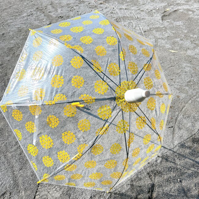 なかった頃にもどれない…!ダイソーの「天才レイングッズ」雨の日のストレスから解放された!