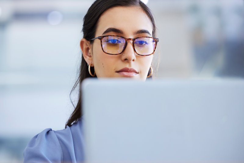 【科学雑誌「ネイチャー」編集者が教える】優れた論文を見極めるために必要な2つの視点
