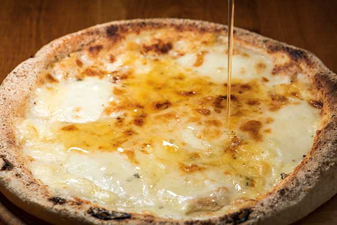 クアトロフォルマッジ