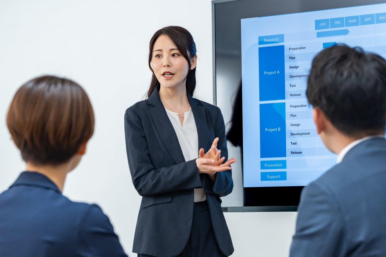「自分より若いのに優秀な人」の特徴