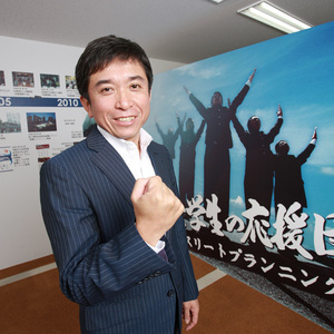 質の高い体育会系の学生に特化する<br />ニッチな人材紹介の開拓者<br />アスリートプランニング社長 山崎秀人