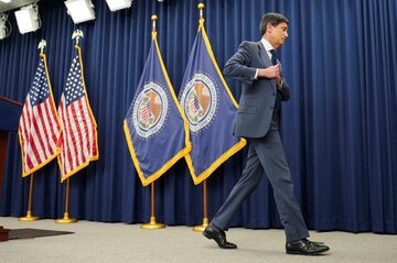 イラン戦争、米に根強いインフレもたらす　エコノミスト予想