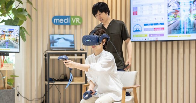 VRを使った「仮想空間リハビリ」で常識が変わった、最新機器を体験