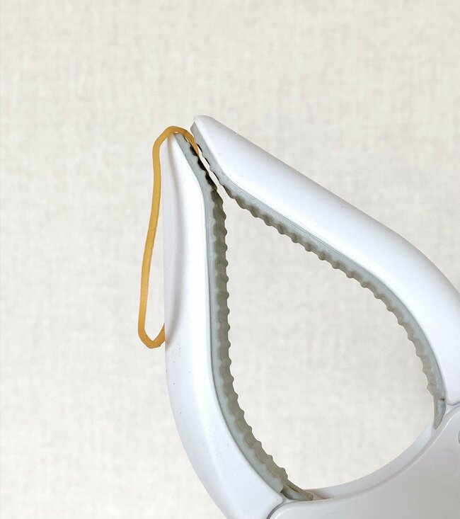 「もう5本ぐらい購入しました」カインズの“ひざと腰がラクになるアイテム”無い生活に戻れないよ！「しゃがむ苦痛から解放されました」《購入レビュー》