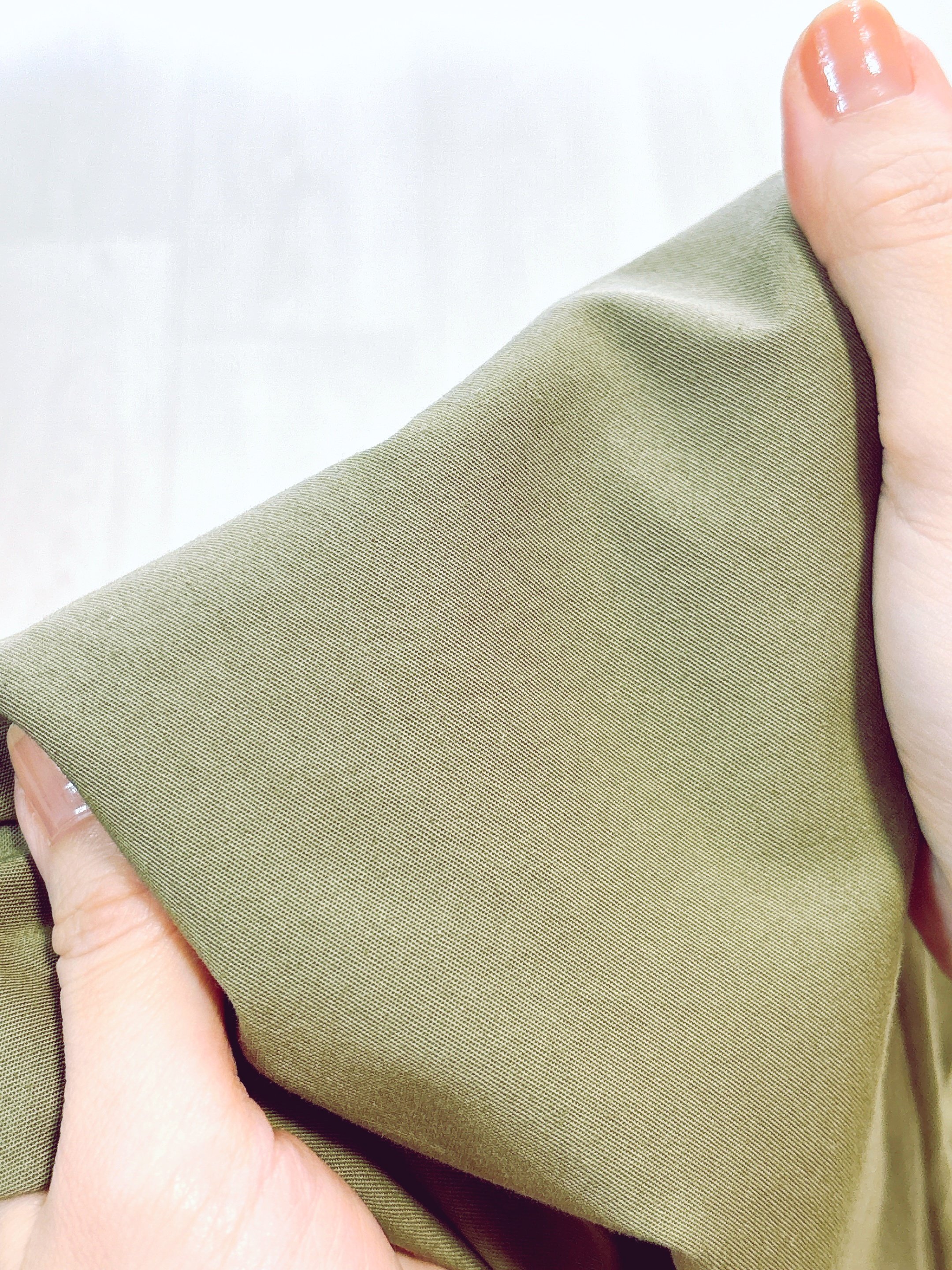 「履き心地が天国」「4本購入しました」公式レビュー700件超え!無印良品の“リピ買い続出パンツ”楽ちんすぎて手放せない!「全て完璧でした」