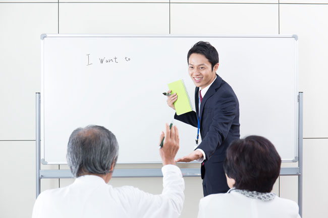 定年後の「学び直し」で大失敗!陥りがちな落とし穴とは
