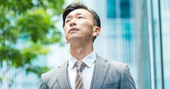 年収200万ダウン！ 悩みすぎた40代ベテランがとった行動に社長が激怒のなぜ