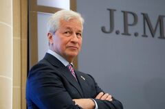 JPモルガン、ダイモンCEOに特別残留手当