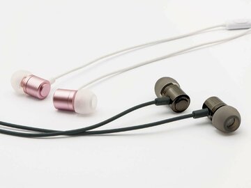 ピエール中野氏チューニングのHi-Unit有線イヤホン“有線ピヤホン”にマイク付きモデル「HSE-A2000PN」登場