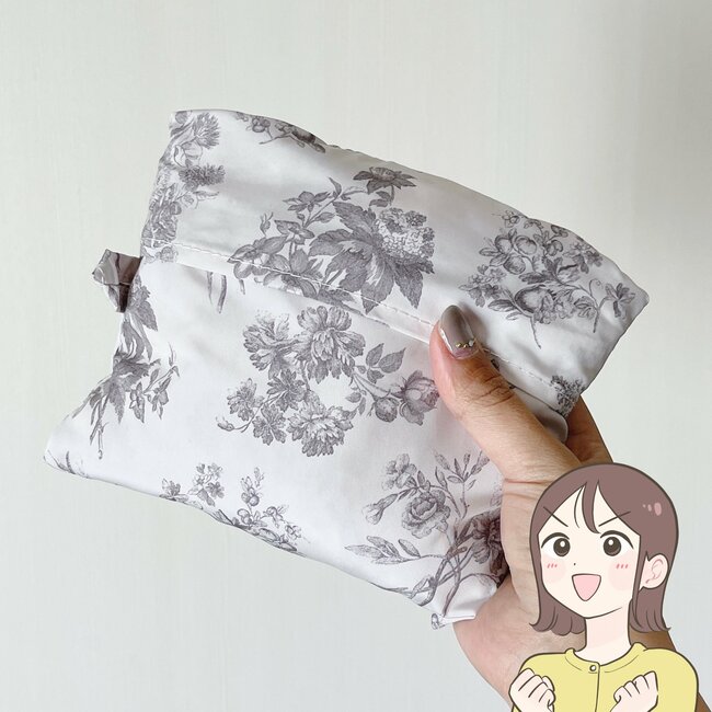 旅行カバンがスッキリした…！フランフランの“圧縮できるバッグ”2泊3日分の服がコンパクトにまとまるの！「荷物がかさばらない」「可愛くてテンションが上がる」