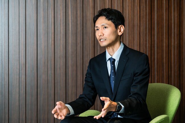 老朽システムが中堅企業の未来を阻む。クラウドERPで描く成長戦略