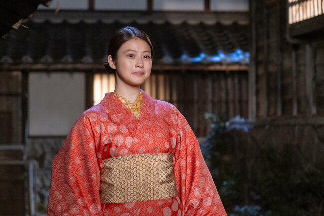 蘭子×豪の“出征前夜の求婚劇”が尊すぎた夜〈豪役・細田佳央太コメント付き〉【あんぱん第29回レビュー】