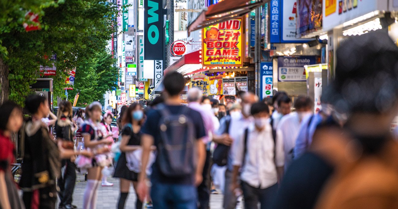 「1割減経済」が定着、菅政権は“財政の崖”を克服できるか
