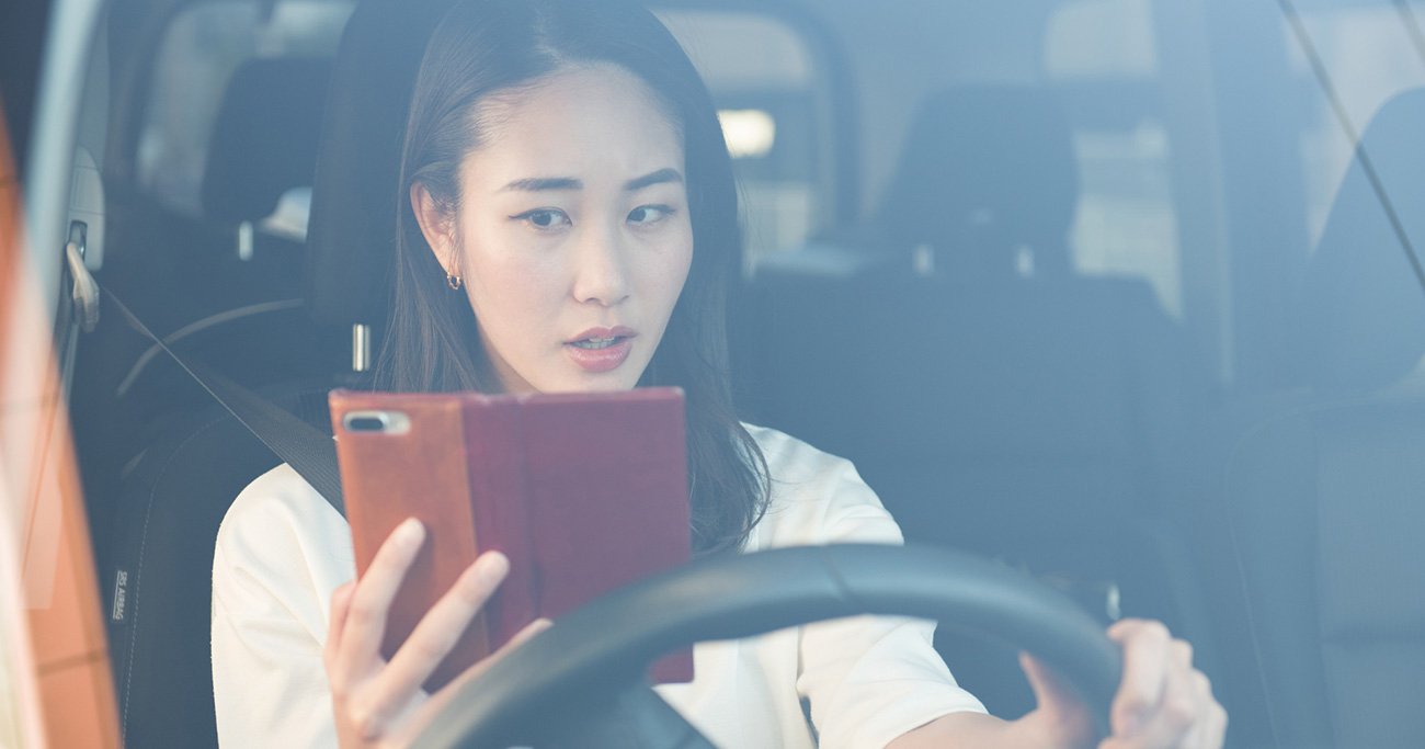 「ながら運転」が厳罰化！知らないとマズイ改正道交法の基礎知識