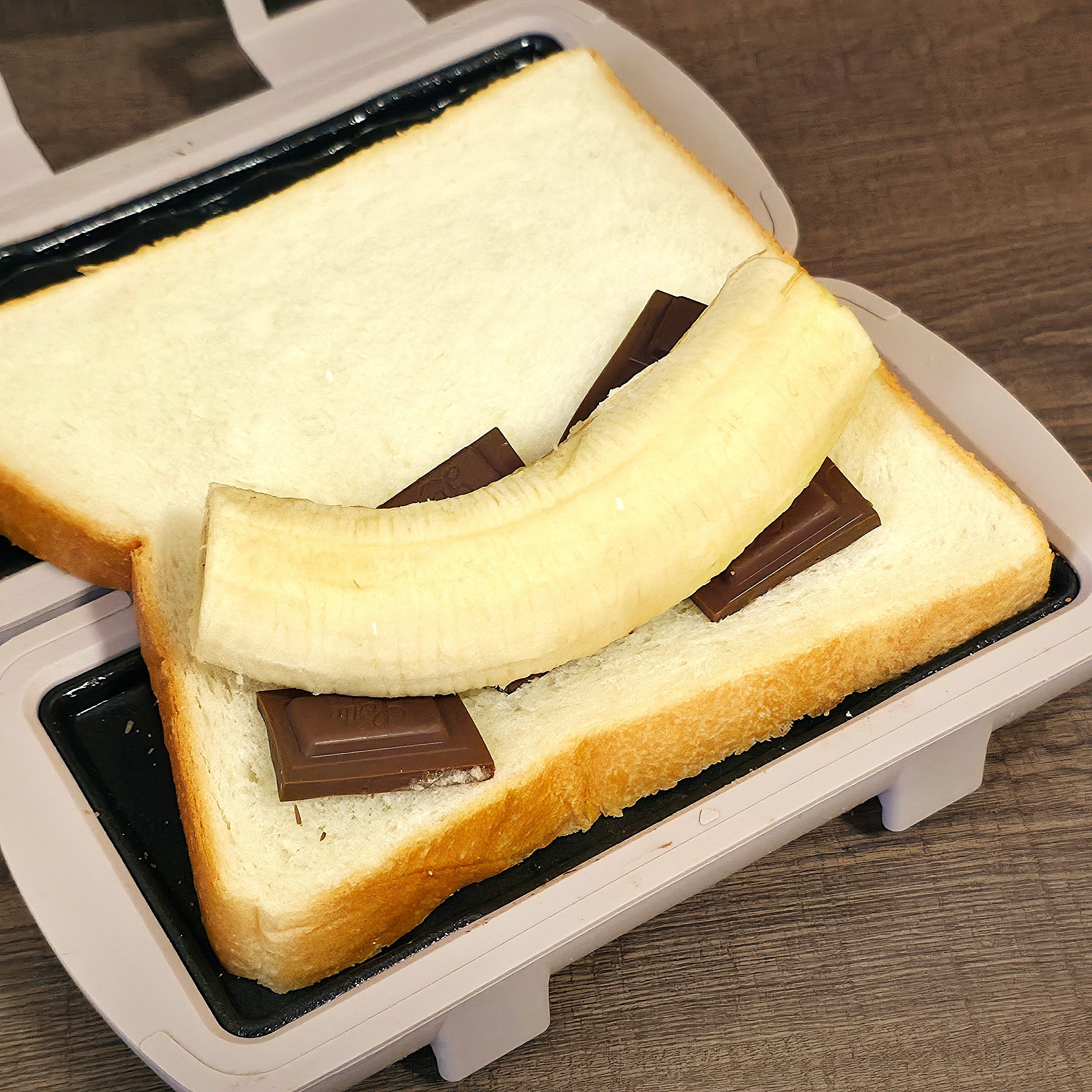 「買って正解でした」「朝はとても助かります」ニトリの“天才キッチングッズ”レンジ4分で絶品朝食が作れちゃう!「あんなにカリッとなるなんて」