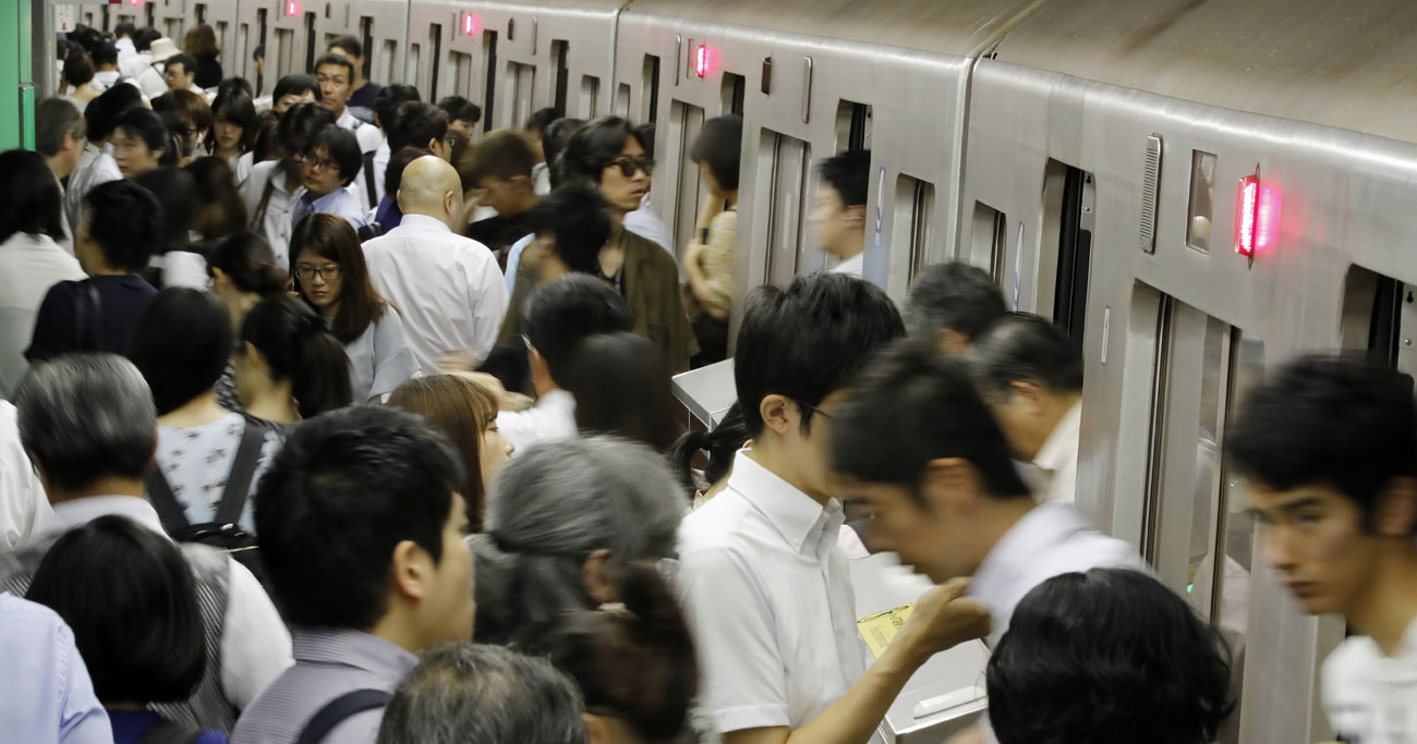 東京五輪まで1年なのに具体策が見えない「鉄道大混雑」の不安