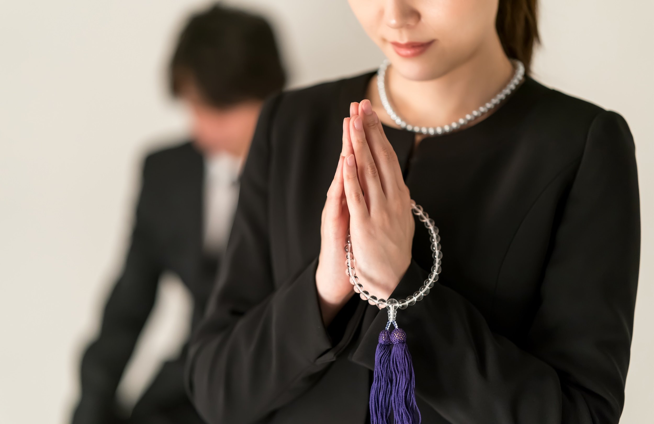 【身内に不幸】感じのいい人は「ご愁傷様」ではなく、何と声をかける?
