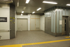 東京高裁・地裁でも!?<br />アスベスト“飛散”工事の知られざる危険