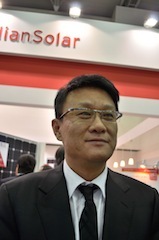 「Global」「Speed」「Bankable」世界の太陽電池市場で生き残る3つのカギ――カナディアンソーラー・庄岩シニアコーポレートバイスプレジデントに聞く
