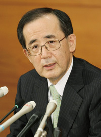 またも政治に押し切られた日銀金融緩和の効果も長くは続かず