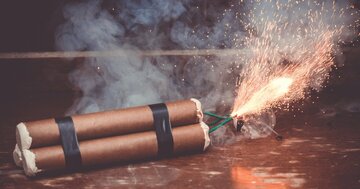 【面白すぎる医学のはなし】狭心症の薬の原料は「ダイナマイト」と同じ。では、なぜ心臓は爆発しないのか?