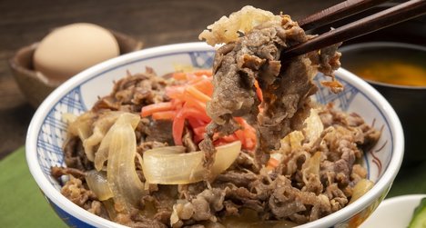すき家は売上高が前年同月比1.3％増、前年割れの吉野家・松屋と格差拡大