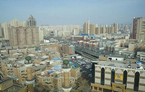 新疆ウイグル自治区は、アジアの中上流層があらたな旅の体験を求めてやってくる観光スポット。日本人など外国人が新疆への旅をする際のヒントとは？
