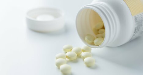 栄養補助食品、サプリメントにはまだ見ぬ「副作用」がある。医師である私がこれらを飲まない理由。