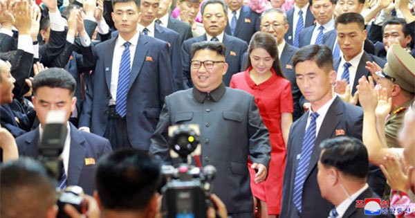 中国を訪問した北朝鮮の金正恩委員長