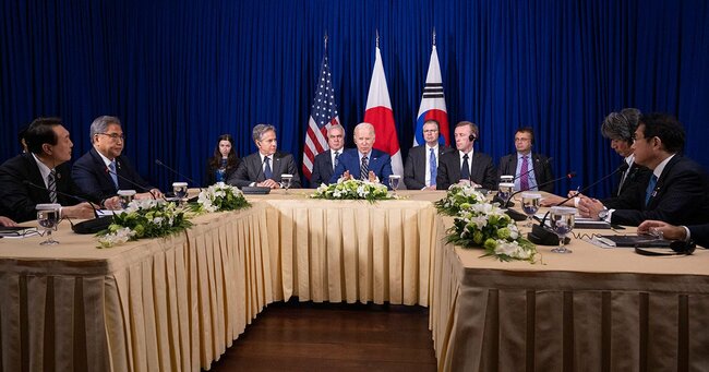 日米韓首脳会談で合意した「北朝鮮抑止」の大きな成果、元駐韓大使が解説